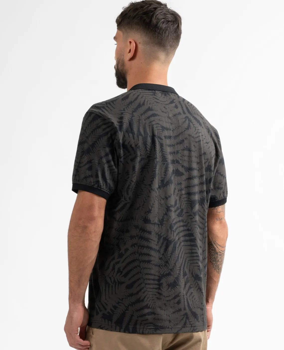 Shop Blount Homme Polos