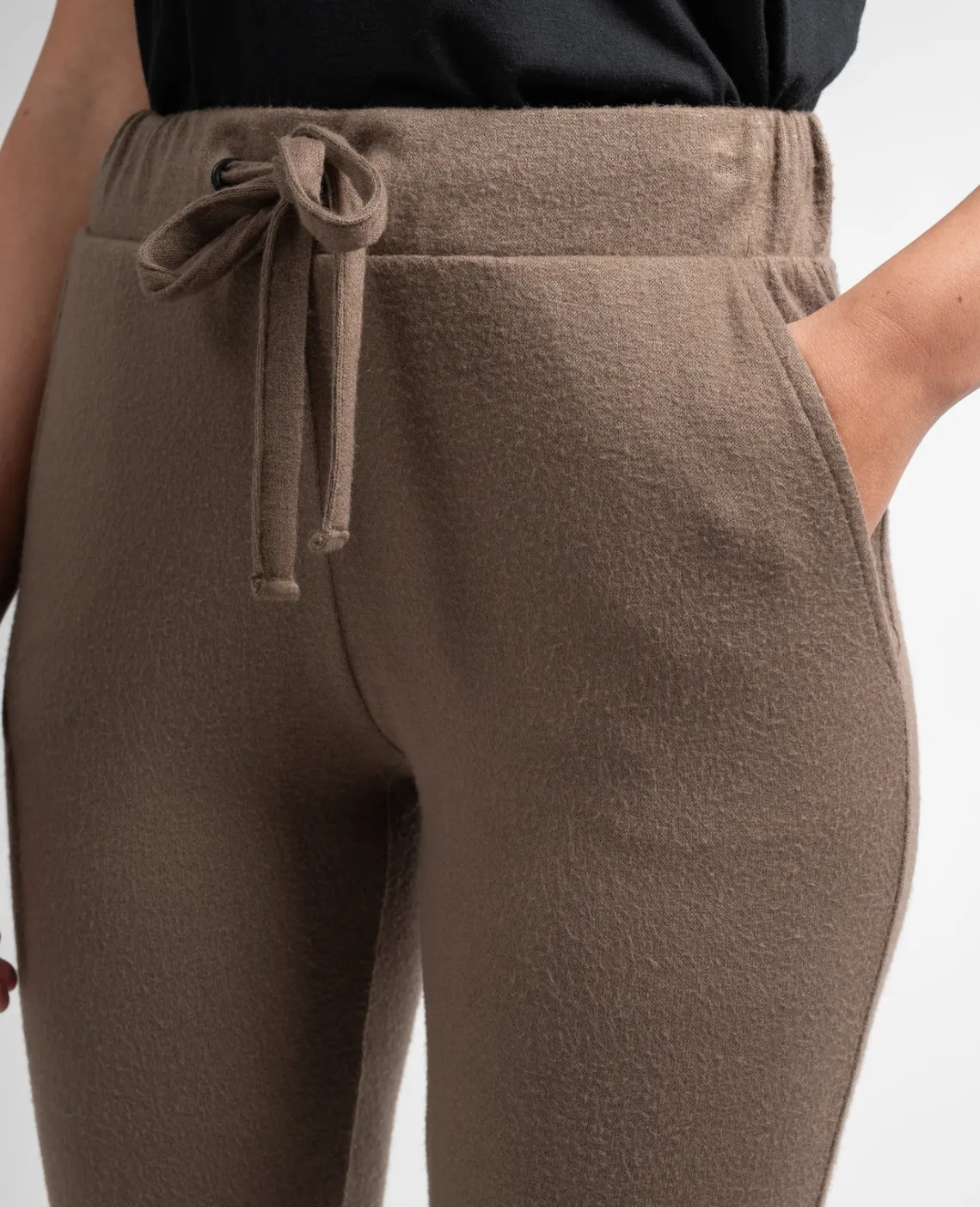 Outlet Dejura Femme Pantalons