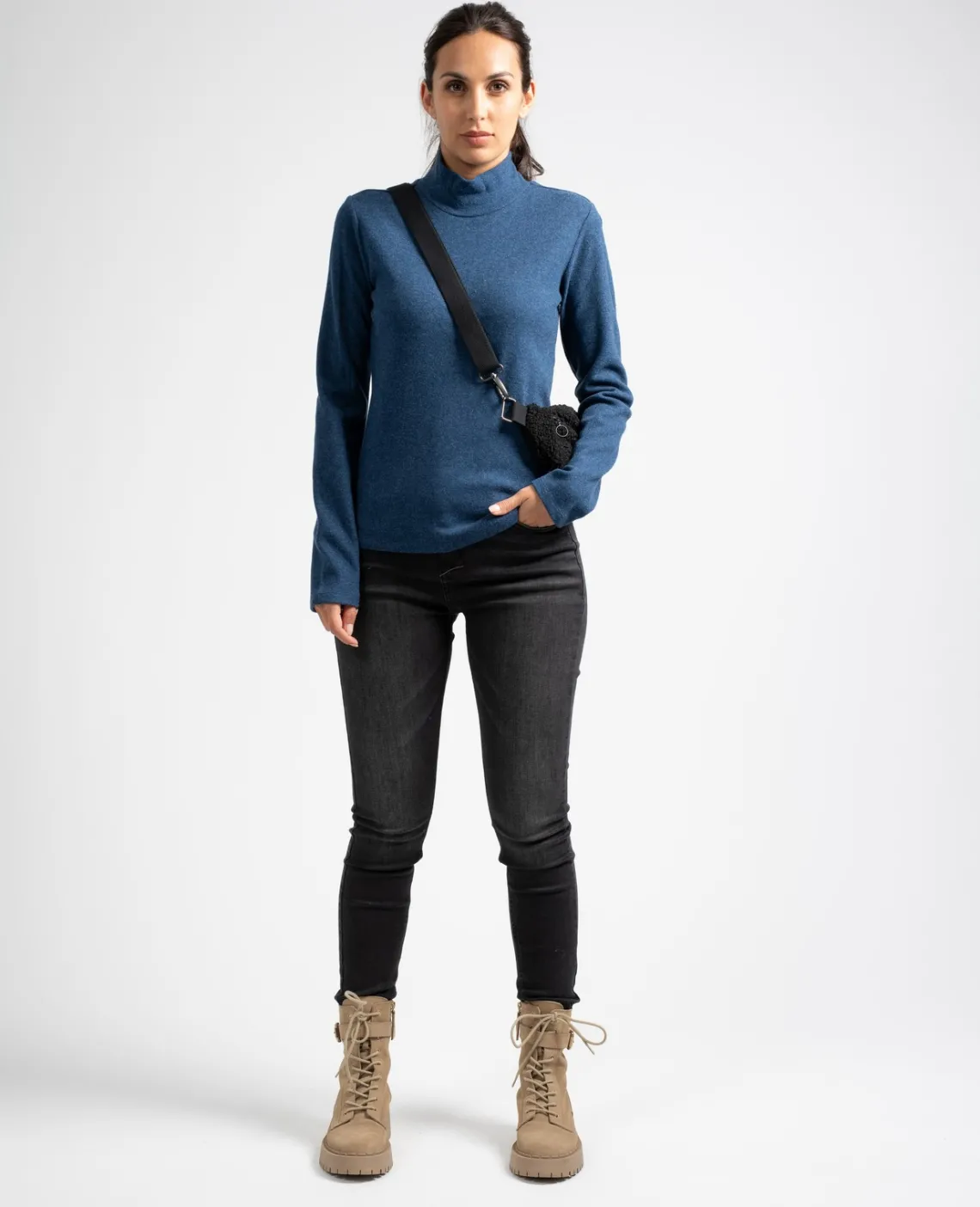 Shop Delima Femme Pulls & Gilets