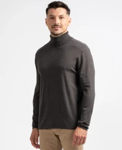 Hot Hakoo Homme Pulls