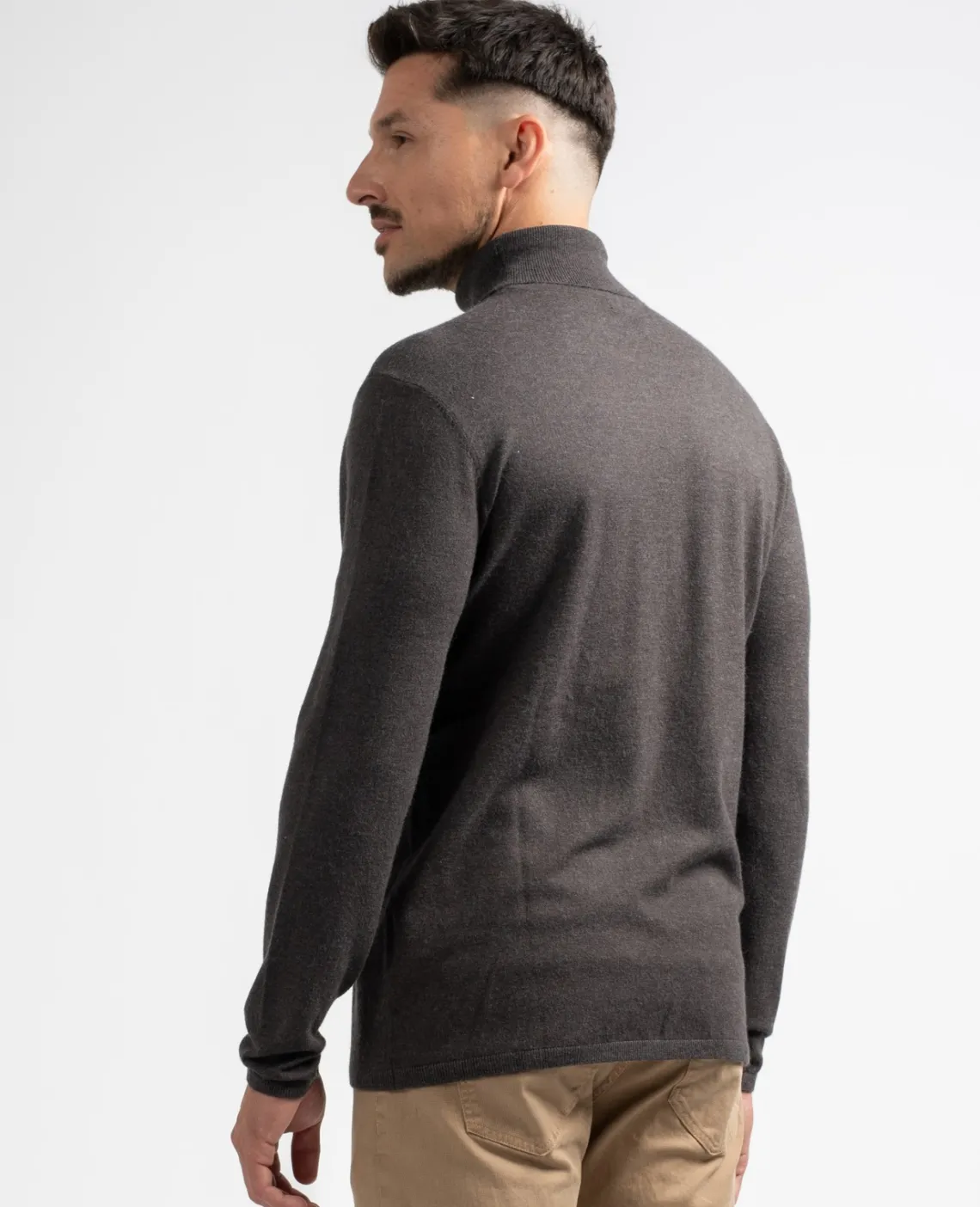 Hot Hakoo Homme Pulls