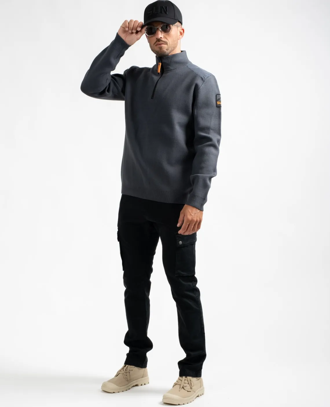 Shop Hobicha Homme Pulls
