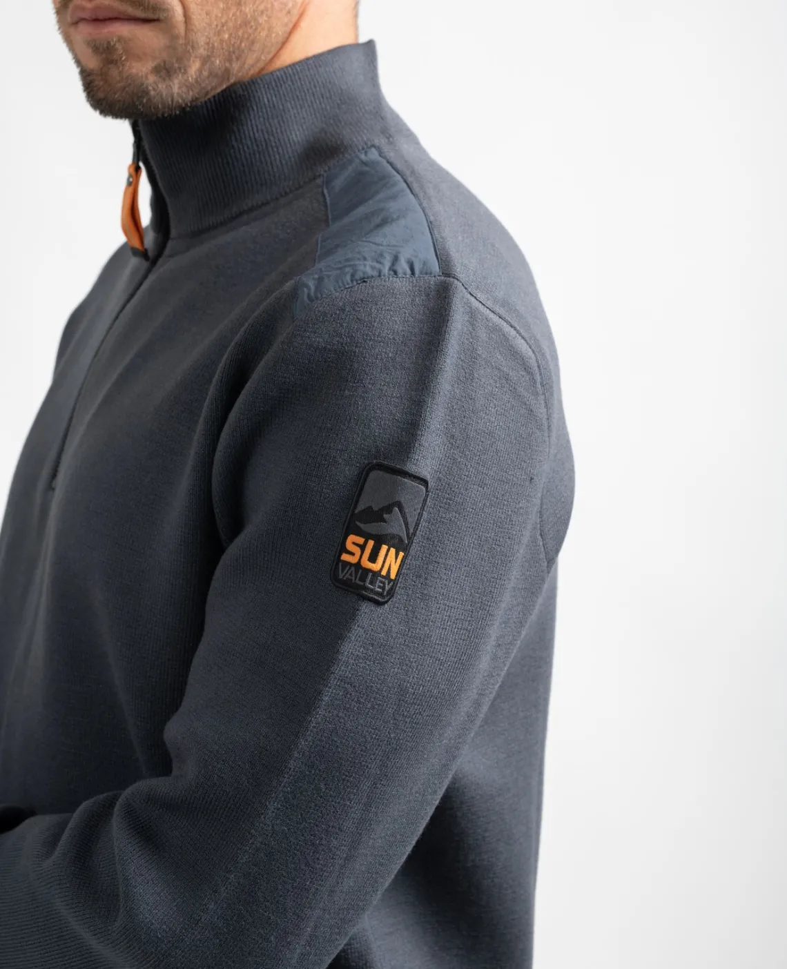 Shop Hobicha Homme Pulls