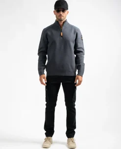 Shop Hobicha Homme Pulls