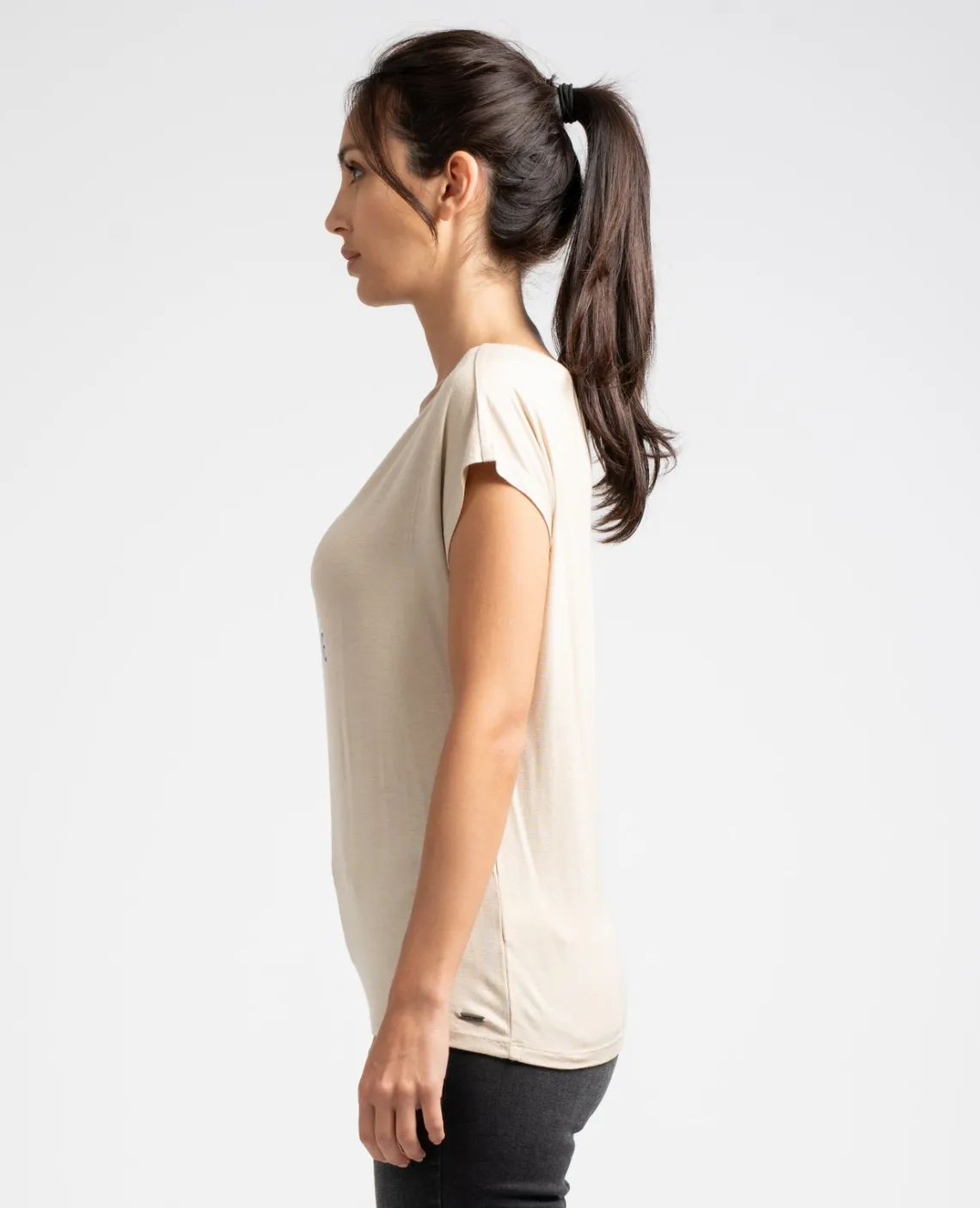 Store Pakka Femme T-Shirts & Tops