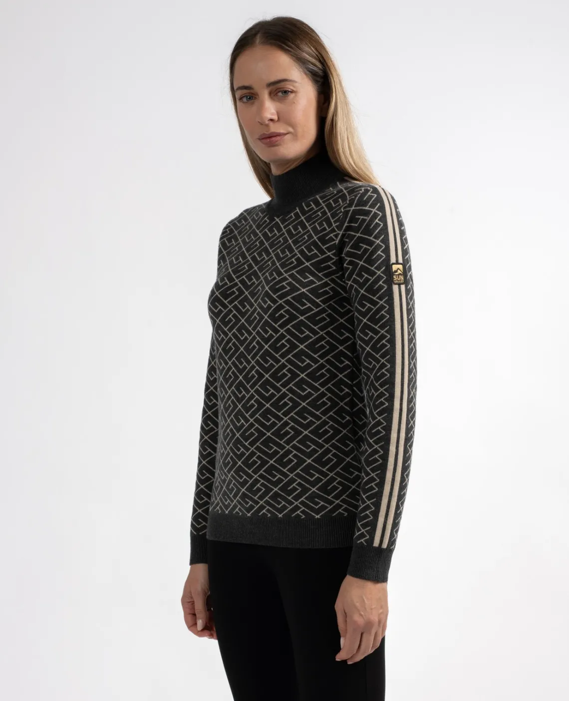 Sale Ukon Femme Pulls & Gilets