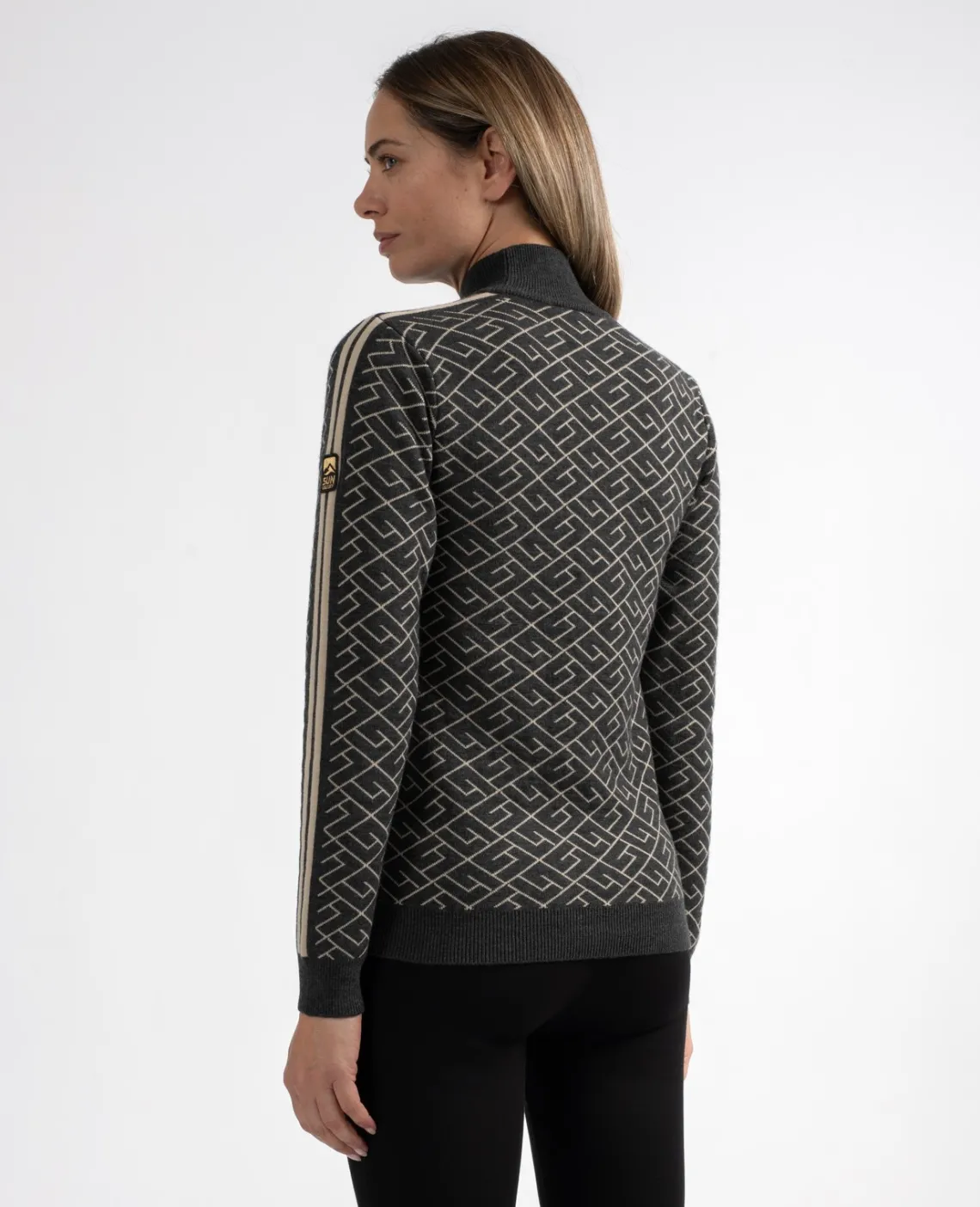 Sale Ukon Femme Pulls & Gilets