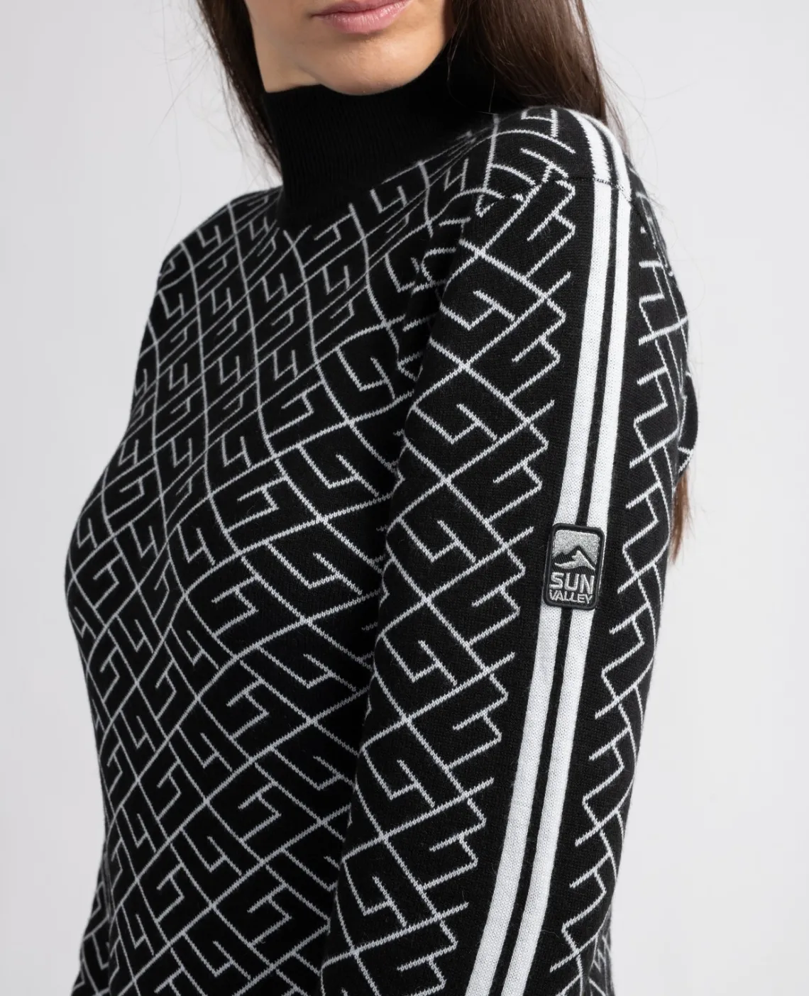 Online Ukon Femme Pulls & Gilets