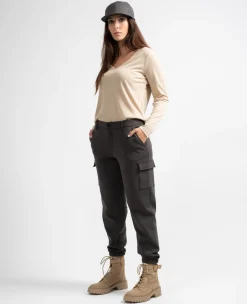New Varhian Femme Pantalons