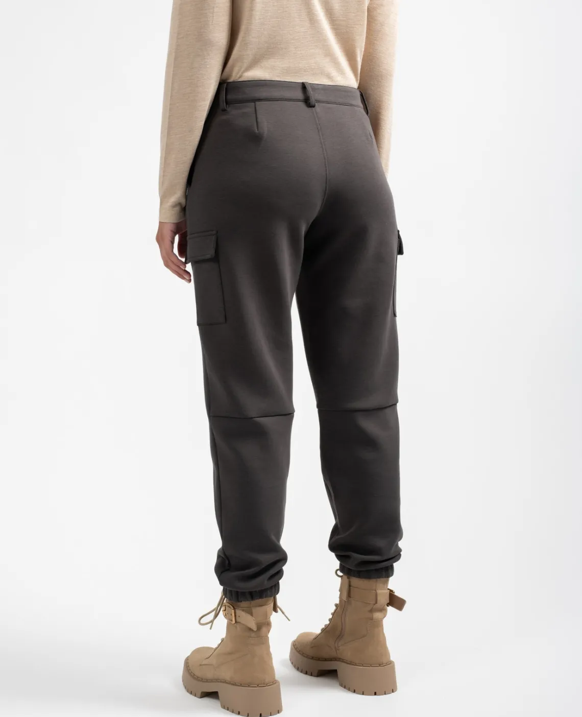 New Varhian Femme Pantalons