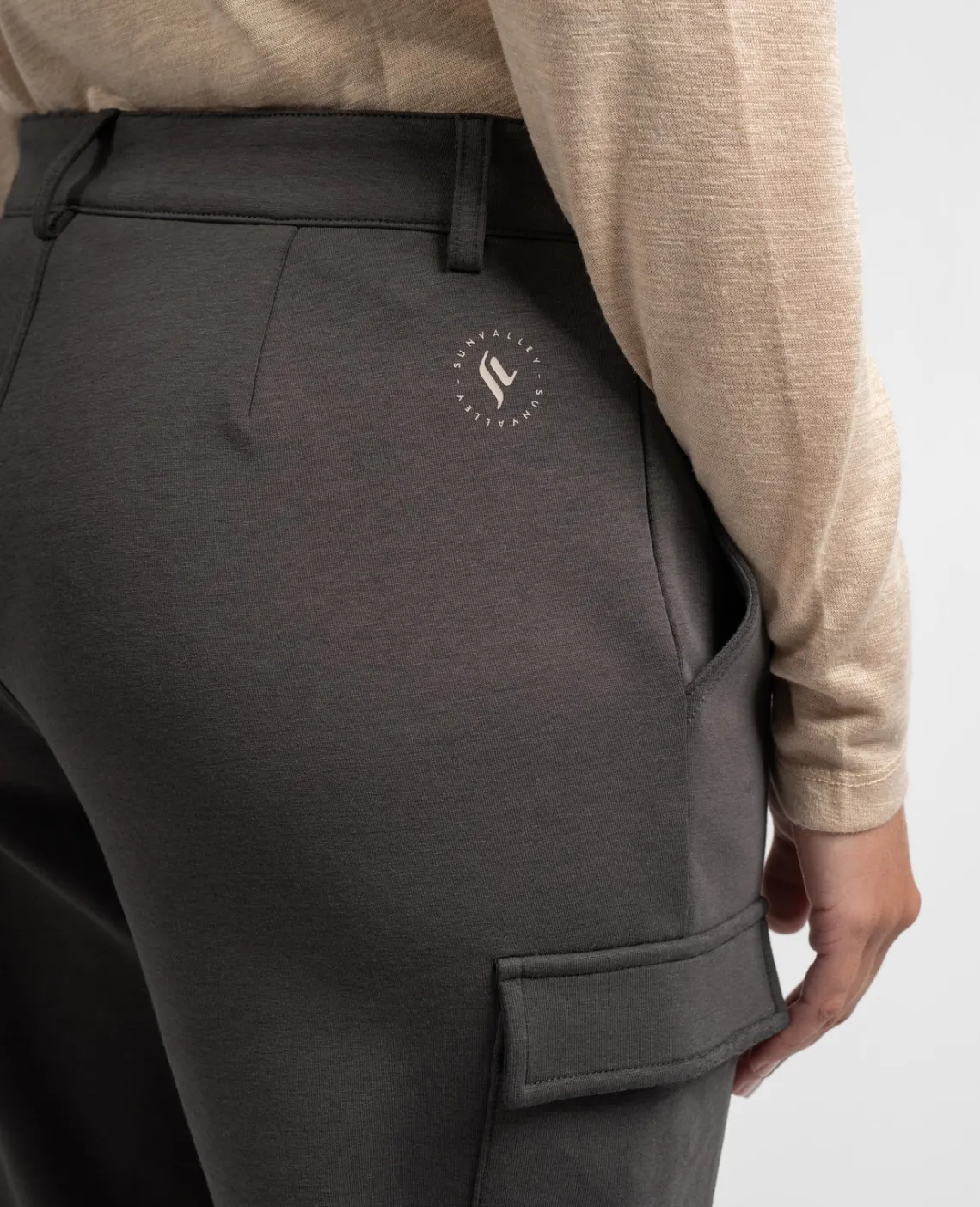 New Varhian Femme Pantalons